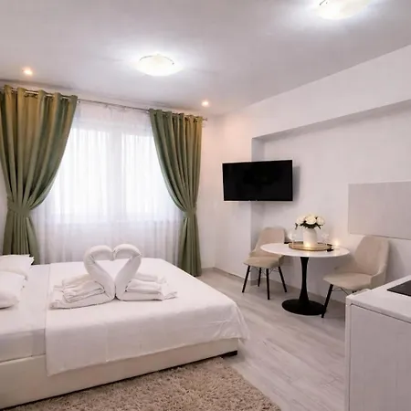 Eperience 4*