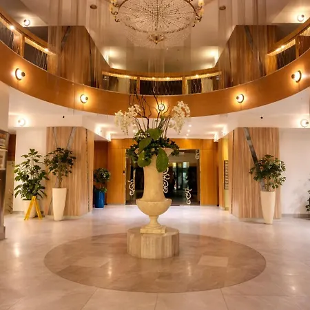 公寓式酒店 Eperience 4*